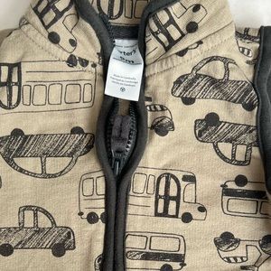 Carters 9 mo vest